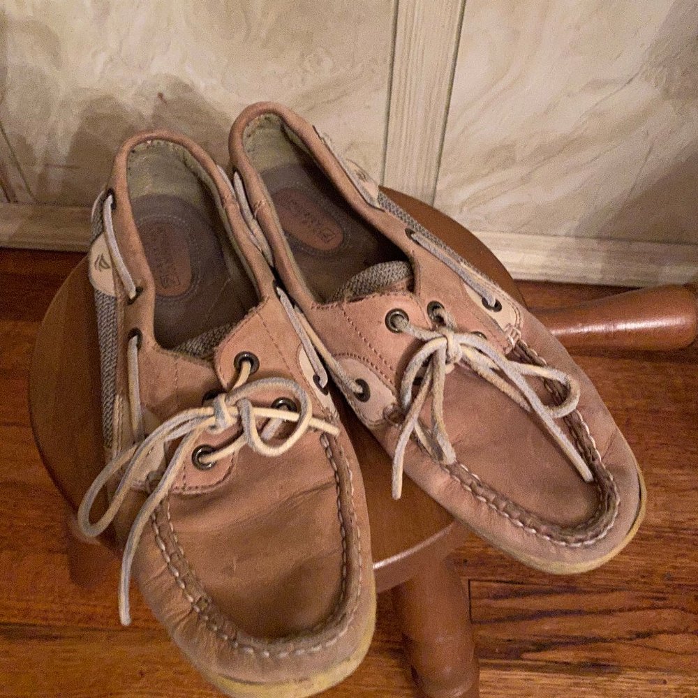Sperry Topsiders